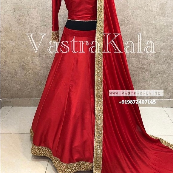 Red Lehnga Choli - Picture 2 of 3